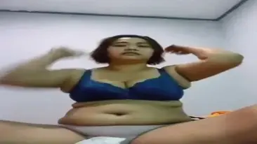 Cam Cewek BH Biru Bilang Mau Tidur Digenjot poster